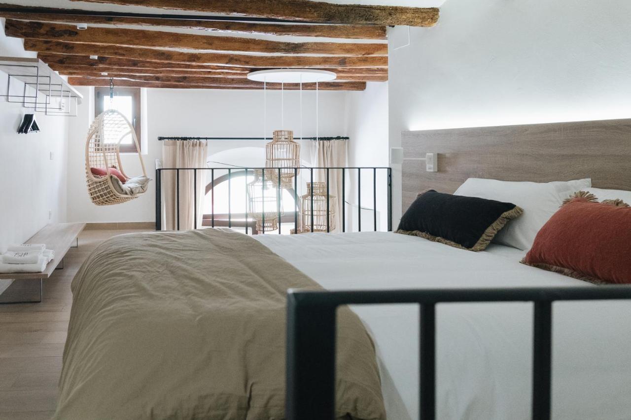 Apartaments La Rambla - Licorella - 4 Persones 科尔努德利亚 外观 照片