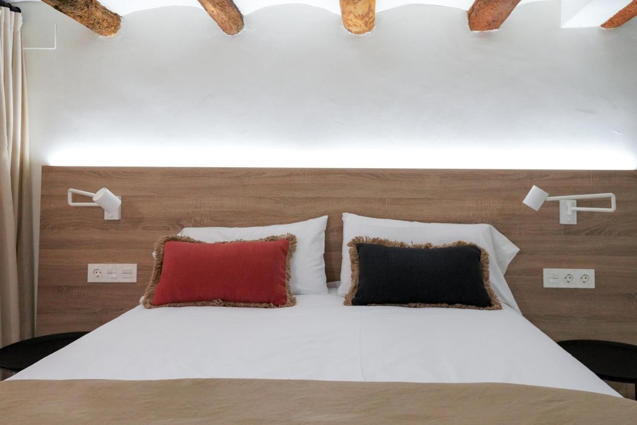 Apartaments La Rambla - Licorella - 4 Persones 科尔努德利亚 外观 照片