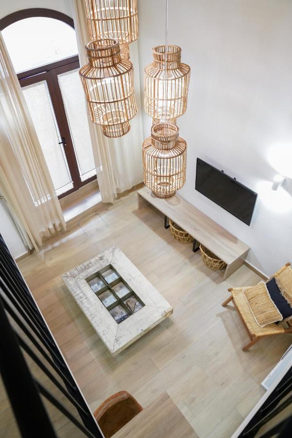 Apartaments La Rambla - Licorella - 4 Persones 科尔努德利亚 外观 照片